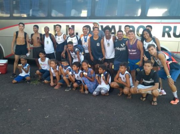 Nova gerao do Atletismo de Osvaldo Cruz conquista 38 medalhas neste final de semana