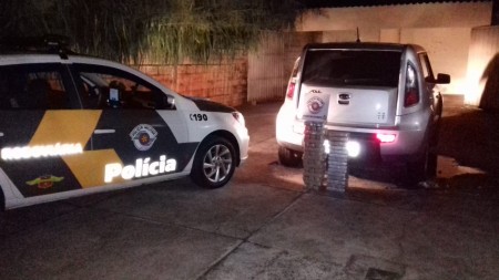 Polícia Rodoviária apreende mais de 40 kg de cocaína em um carro na SP-425