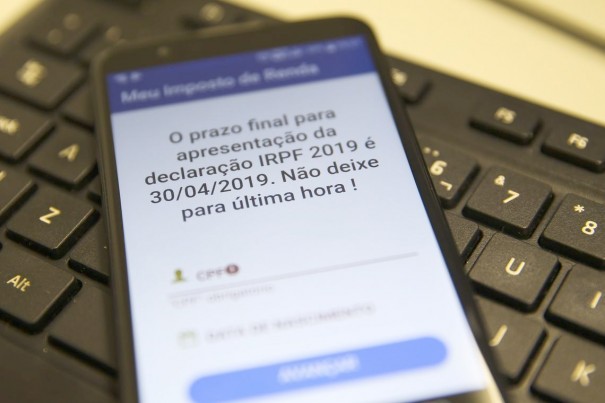 A poucos dias do fim do prazo, menos da metade declarou Imposto de Renda