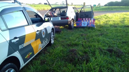 Homem é preso na Euclides Figueiredo em Dracena com 73 celulares escondidos em veículo