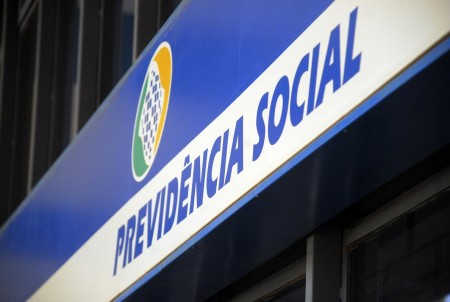 CCJ analisará parecer sobre reforma da Previdência a partir do dia 15