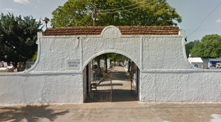 Túmulo é violado em cemitério de Tupã