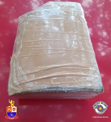 Casal é preso pela Polícia Militar por tráfico de drogas em Dracena