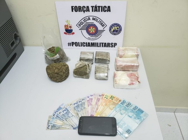 PM prende homem com skunk, coca�na e maconha na Raposo Tavares, em Presidente Bernardes