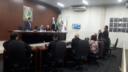 Câmara Municipal de Osvaldo Cruz aprova contas do ano de 2017 do prefeito Mazucato 
