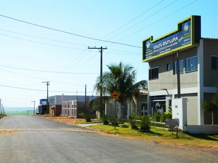 Correios afirma:  'Cabe ao município regularização para entregas de correspondências no Distrito Industrial' em Flórida