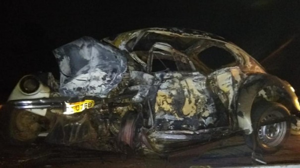 Casal que morreu carbonizado em acidente na SP-294 residia em Osvaldo Cruz