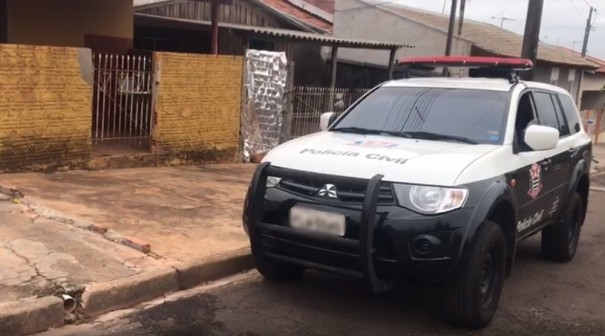 Jovem � encontrada morta a facadas em quintal de resid�ncia em Regente Feij�