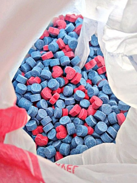 Jovem de Osvaldo Cruz passa mal em festa rave em Araçatuba e Polícia apreende ecstasy com ele