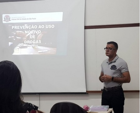 Trabalho voluntário de prevenção ao uso de drogas realizado pela Polícia Civil beneficia 800 pessoas em 2019