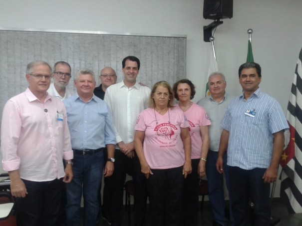 Rede Feminina de OC realiza reunio com representante do Hospital do Amor de Barretos