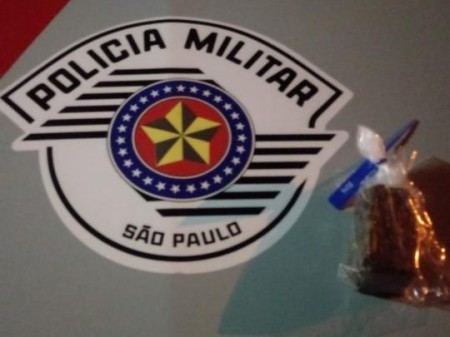 Rapaz tenta fugir da Polícia, mas é preso no cruzamento da Max Wirth com a Said Jundi