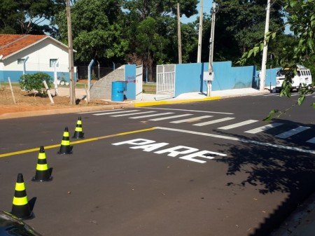 Demutran de OC inverte sinalização de PARE no Bairro Santa Tereza