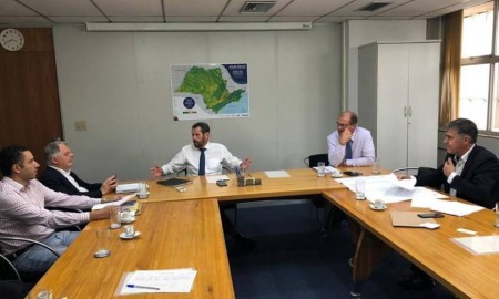 Marcio Cardim e Mauro Bragato solicitam prorrogação de prazo do aterro sanitário de Adamantina