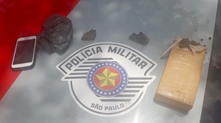 PM prende homem e apreende adolescente por envolvimento com tráfico de drogas