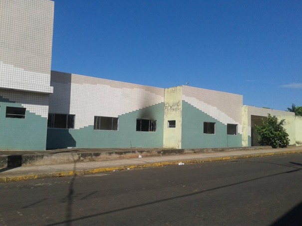 Prefeito de OC aguarda deciso do Ministrio da Sade com relao ao prdio da UPA