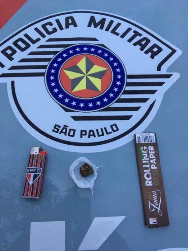 Polcia faz apreenso de maconha no Parque do Povo e na Praa da Matriz neste fim de semana