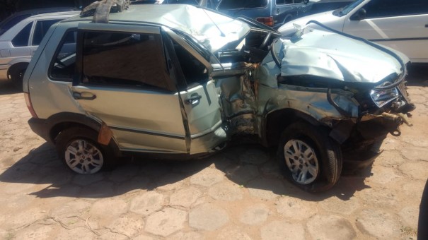 Acidente grave na Vicinal Jo�o Vaz Pinto que liga Luc�lia � Adamantina