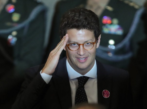 Ministro diz que h consenso para Brasil permanecer no Acordo de Paris