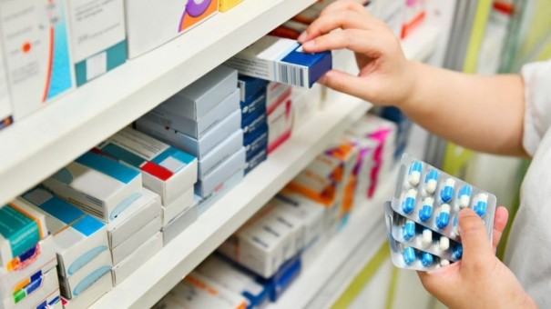 Ministrio da Sade suspende parcerias para produo de medicamentos