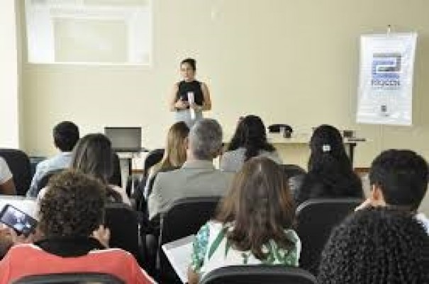 Procon promove palestra sobre Educao para o consumo em Adamantina