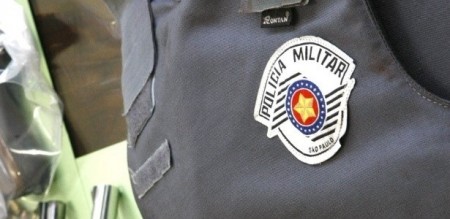 Homem é preso pela Polícia Militar, após agredir a companheira em Adamantina