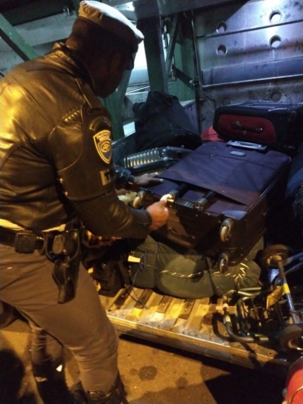 Mulher � presa com mais de 500 gramas de coca�na em Presidente Venceslau