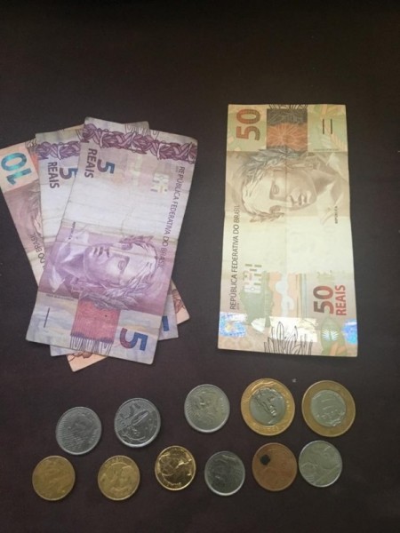 Polícia Militar de Osvaldo Cruz prende mulher por pratica de furto