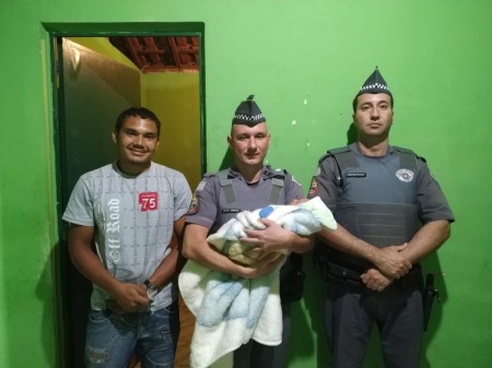 Policiais militares de Lucélia salvam recém-nascido de apenas 3 dias neste final de semana