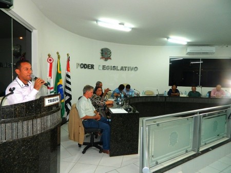 Câmara aprova abertura de comissão processante contra ex-presidente da Câmara