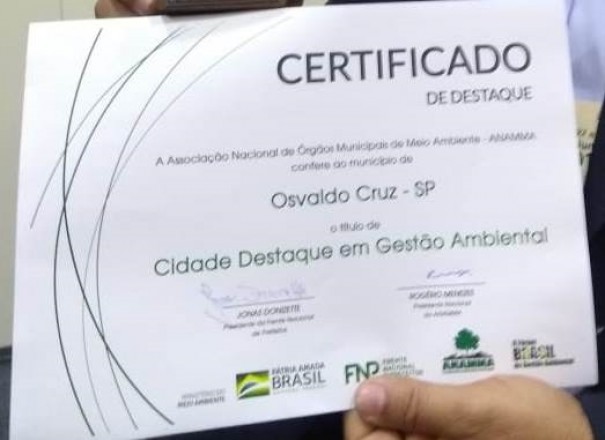 Osvaldo Cruz recebe prmio nacional de reconhecimento por gesto ambiental