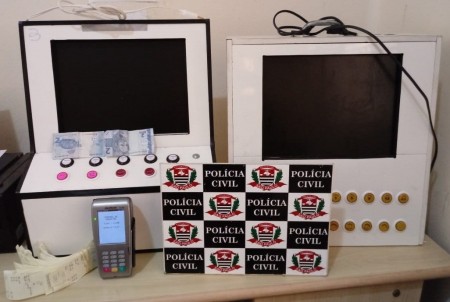 Ação da Polícia Civil apreende máquinas de caça-níqueis e de jogo de bicho em Panorama