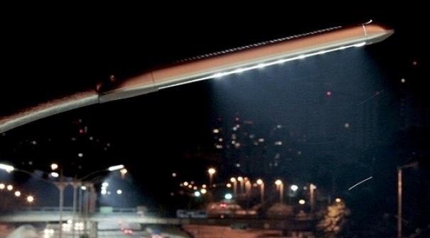 Adamantina conquista a troca de 700 pontos de ilumina��o por led no centro da cidade