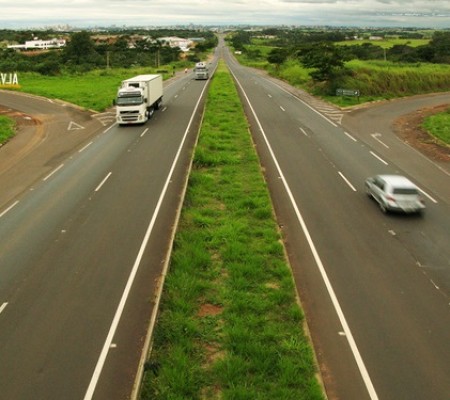 Obras alteram tráfego de veículos na Rodovia Raposo Tavares em Álvares Machado e Presidente Prudente