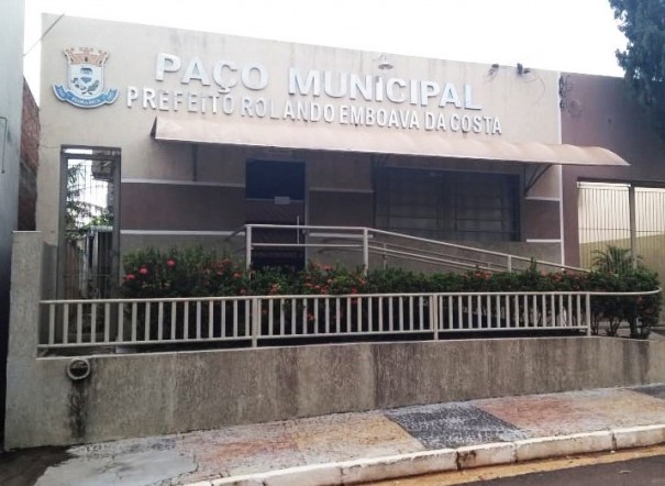 Cmara de Flora Rica pede informaes sobre gastos da Prefeitura com combustveis