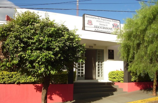 Pol�cias esclarecem furtos na cidade de Irapuru