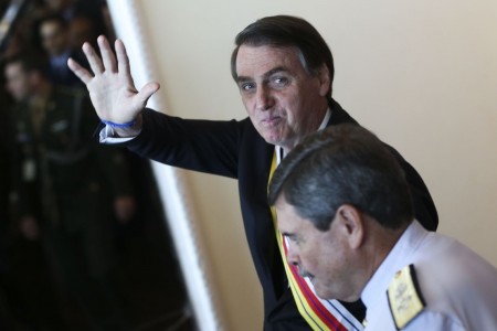 Bolsonaro diz que vai conversar com parlamentares sobre Previdência