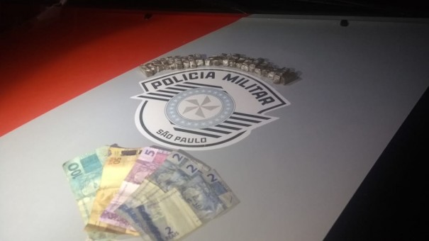 Pol�cia Militar de OC prende indiv�duo por tr�fico de drogas