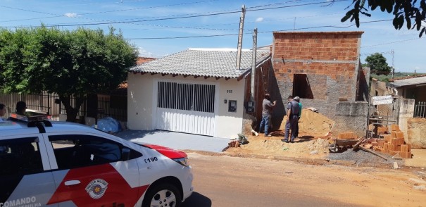 Rapaz � assassinado a tiro em obra em constru��o em Presidente Venceslau