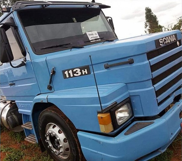 Dono oferece recompensa para quem informar o paradeiro de carreta furtada em Iacri