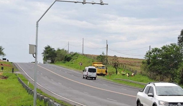 Novo radar  instalado na SP-294, no trecho Tup - Universo