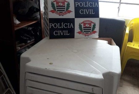 Polícia Civil de Pacaembu recupera mesas e cadeiras furtadas de quermesse