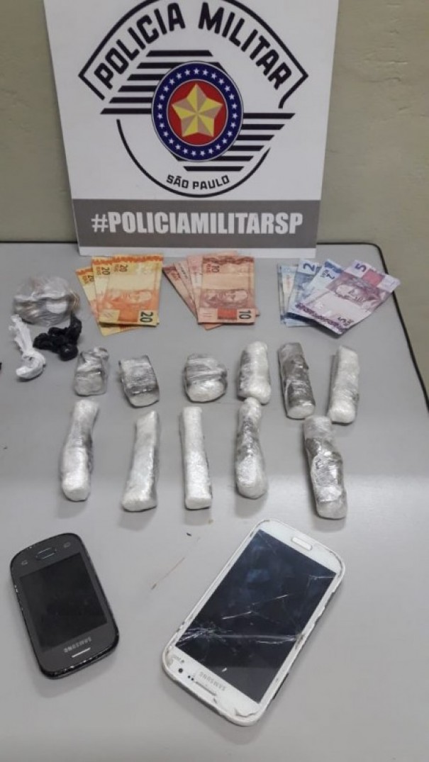 Pol�cia Militar de OC prende casal por tr�fico de drogas no Promorar 
