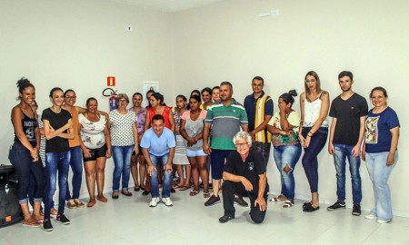 Programa 'Frente de Trabalho' é iniciado em Salmourão