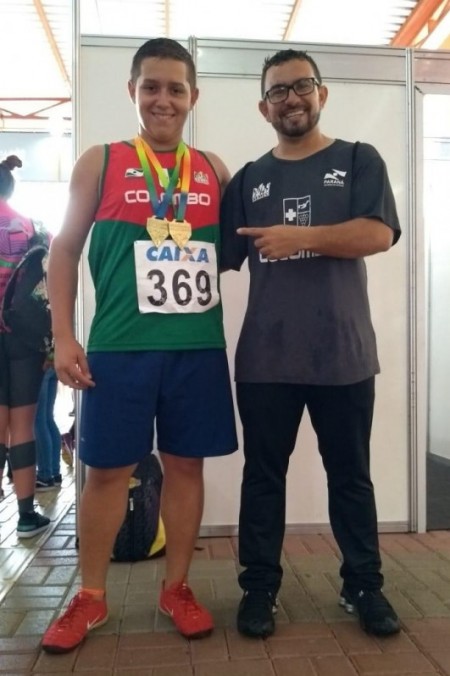 Atleta de Osvaldo Cruz é campeão em duas modalidades no Atletismo do Paraná