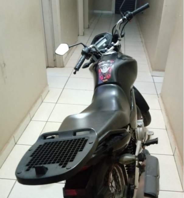 Rapaz de 19 anos � preso em flagrante por furto de motocicleta em Panorama