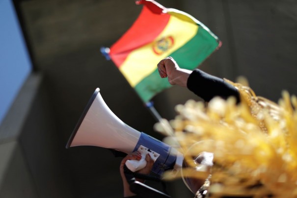 Sem acordo com oposio, Bolvia pode ter eleies por decreto