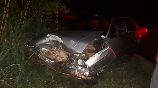 Acidente na estrada vicinal que liga Sagres a Osvaldo Cruz deixa motorista gravemente ferido
