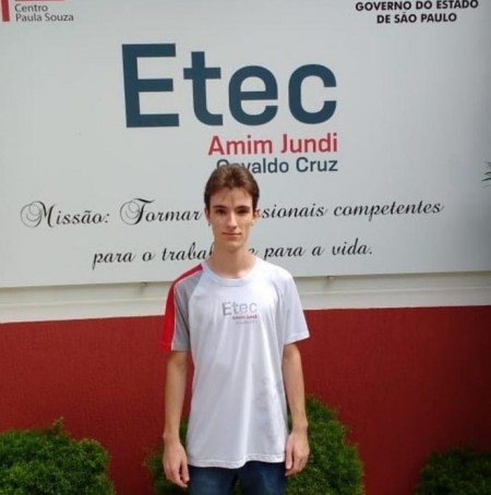 Aluno da Etec Amim Jundi de Osvaldo Cruz foi premiado com medalha de ouro em Olimpíada de Matemática