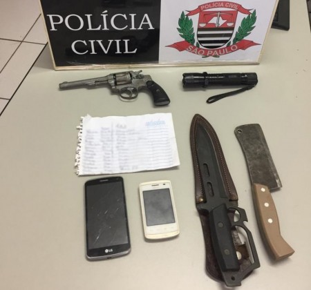 Operação policial prende suspeitos de envolvimento em 'tribunais do crime' em Rosana